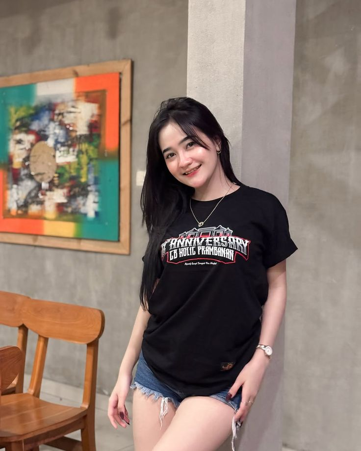 Áo thun Baby Tee