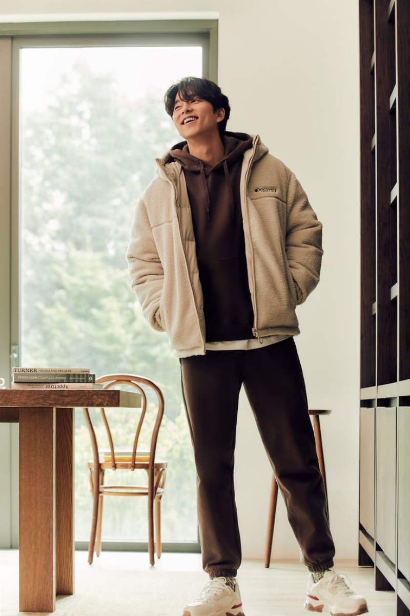 Quần jogger và legging ôm dáng lựa chọn hoàn hảo cho phong cách Athleisure thoải mái mà vẫn sành điệu
