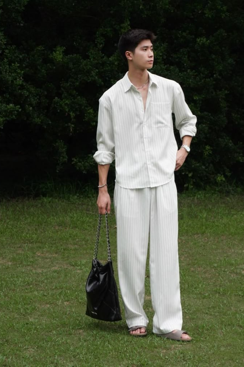 Áo sơ mi hoạ tiết kẻ sọc đặc trưng phong cách Preppy