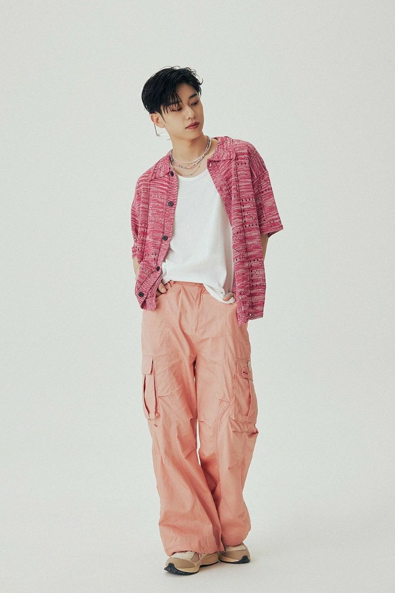 Phụ kiện Streetwear như dây chuyền, nhẫn, vòng tay tạo phong cách bling bling