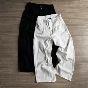 quần jeans ống suông