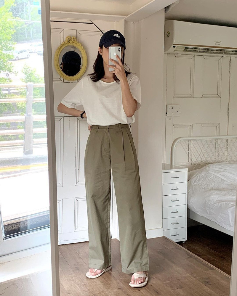 quần màu xanh rêu phối áo màu gì quần màu xanh rêu phối áo màu gì
