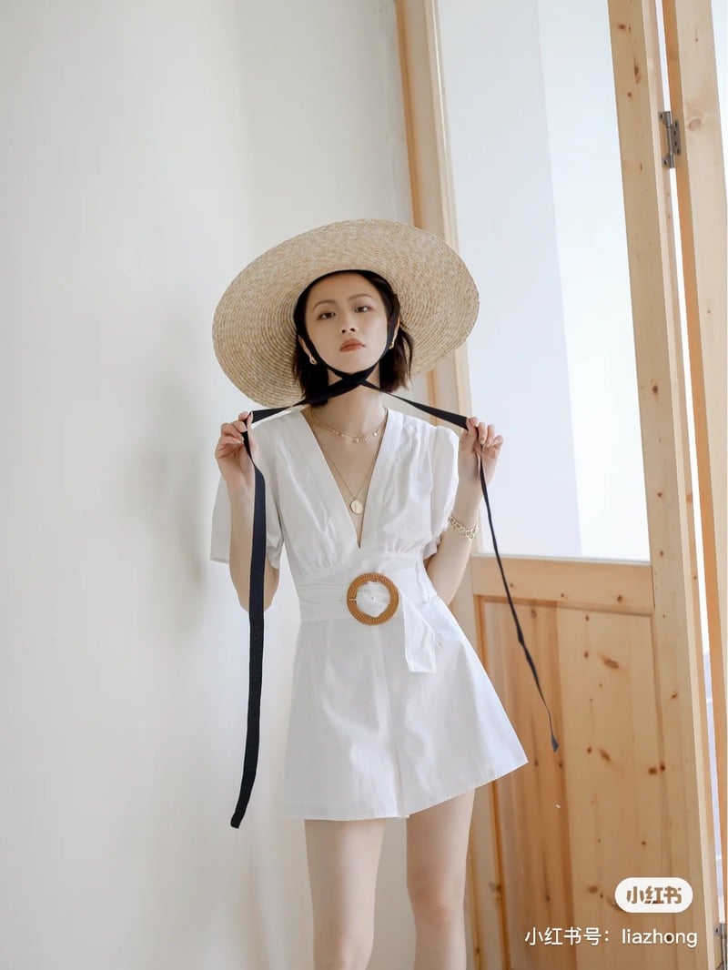 10+ Cách mặc jumpsuit đẹp nhất năm 2025