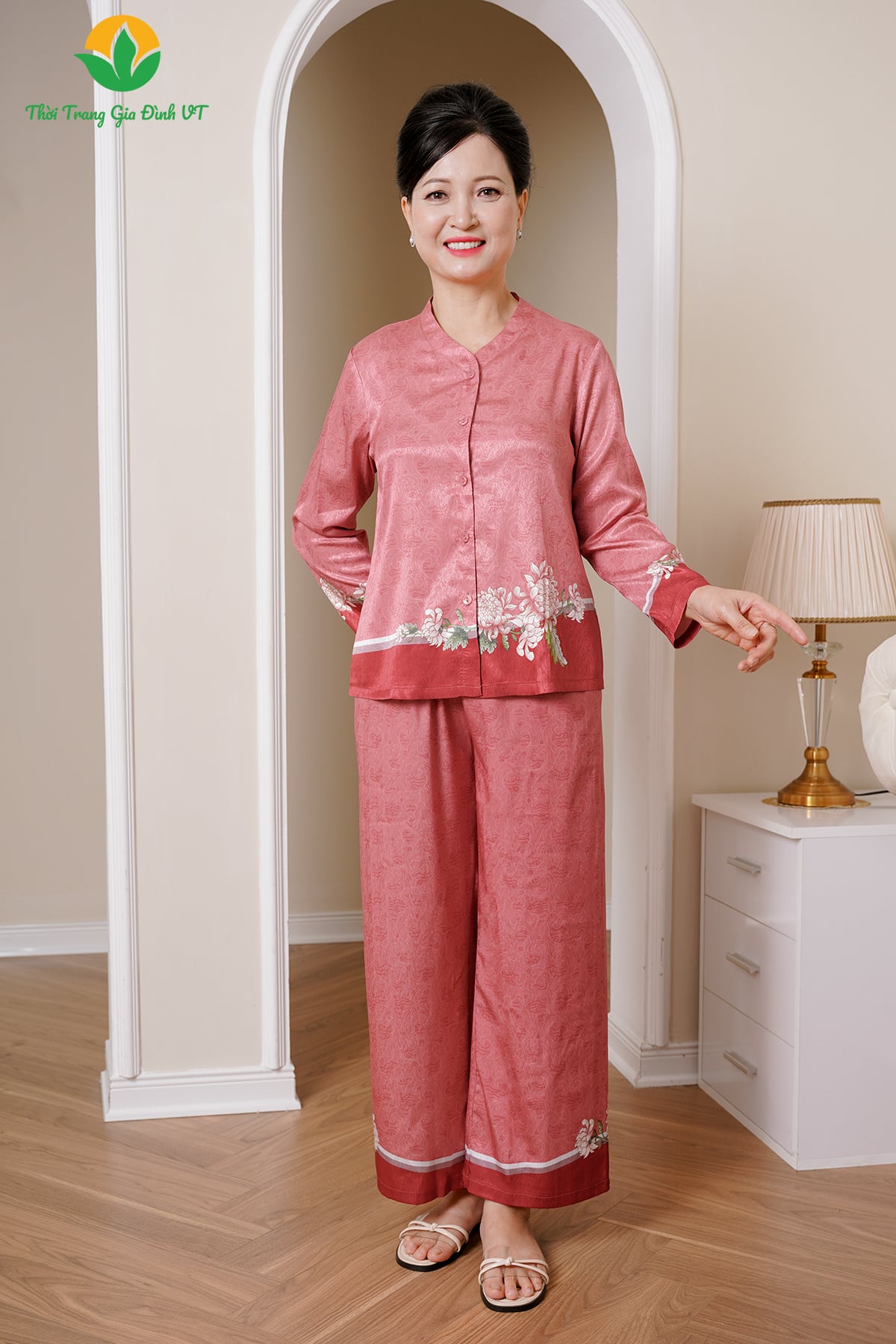 Top những bộ đồ mặc nhà thanh lịch tuổi trung niên đẹp