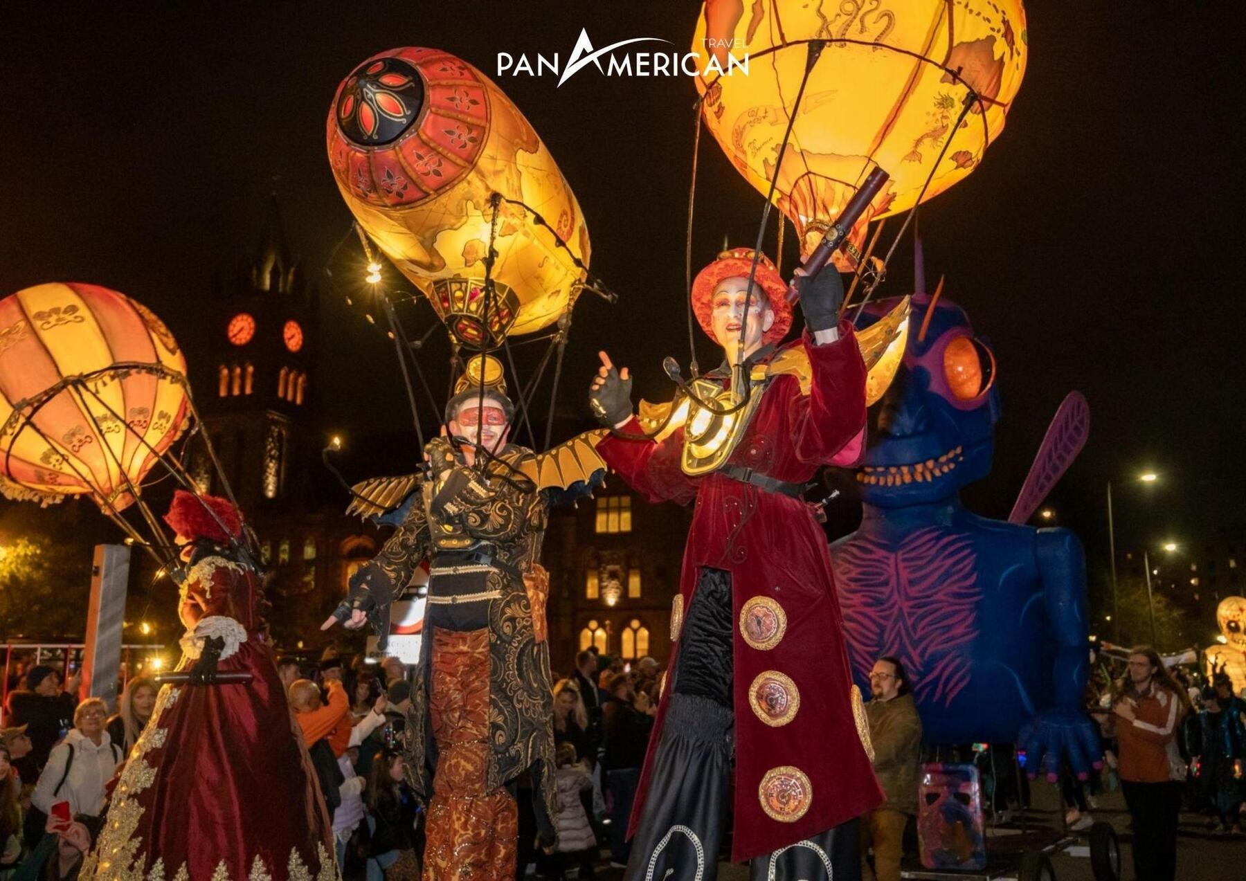 Lễ hội nào tương tự Halloween được tổ chức tại Mexico?
