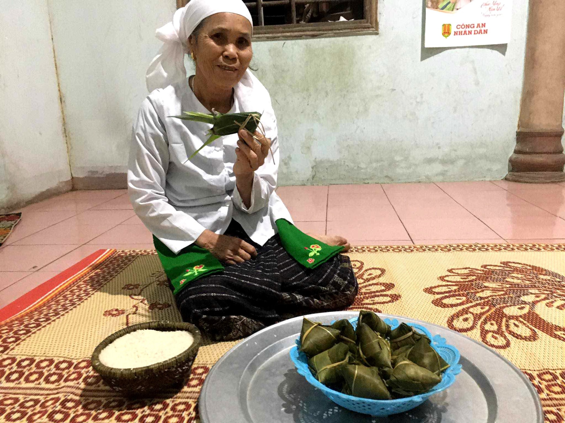 Bánh gì nghe tên đã thấy đau?